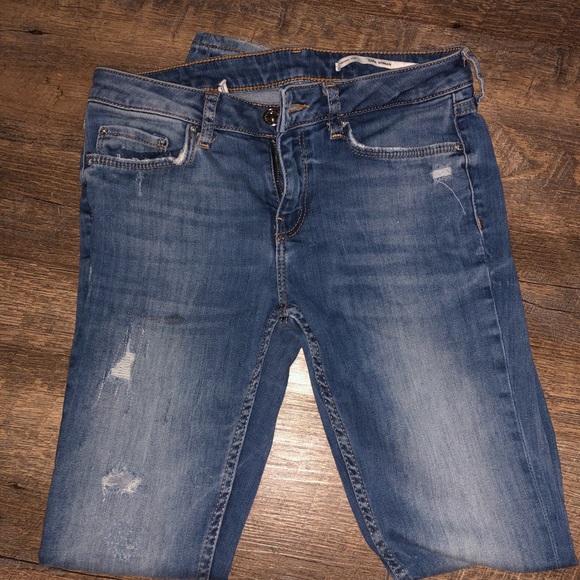 Zara Jeans - Picture 2 of 4